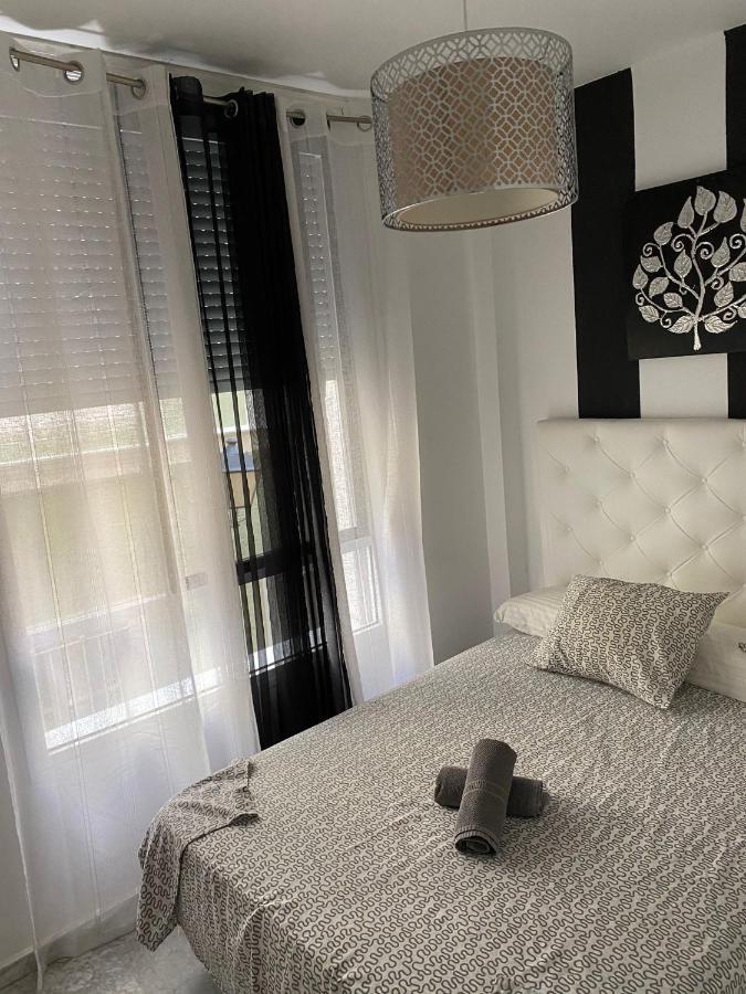 דירות קדיז Duplex Centro מראה חיצוני תמונה